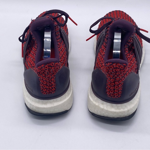 Adidas Women’s Ultraboost Running Red Shoes Size 5 - Picture 2 of 9